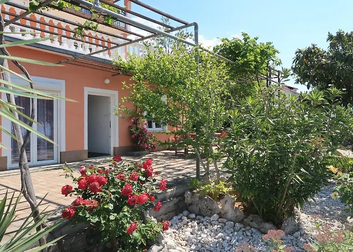 Valentina-3 By Interhome Lägenhet Novi Vinodolski